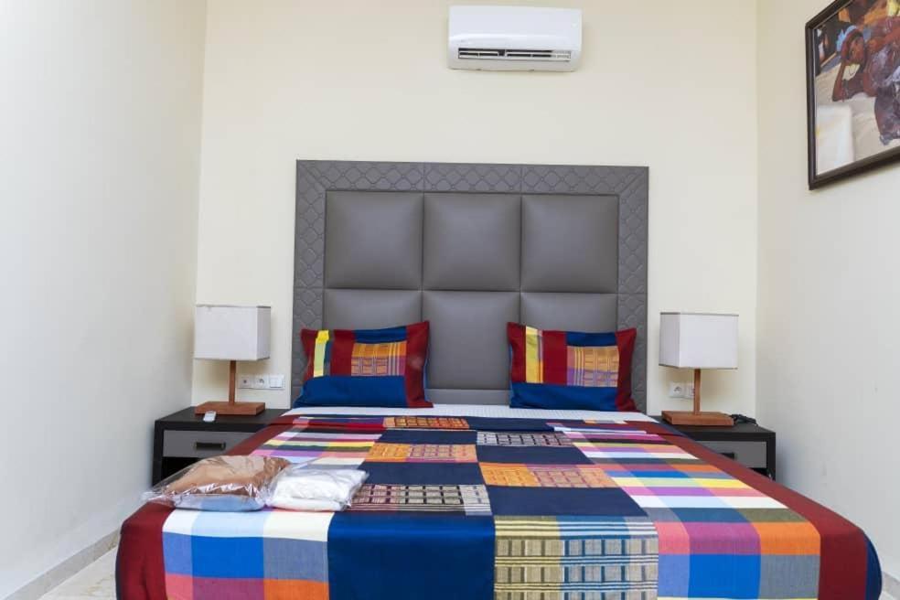 Hotel Bachou Дакар Екстер'єр фото